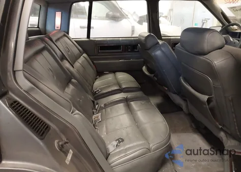 1987 Cadillac Deville из США, поврежденный, VIN 1G6CD5183H4203426